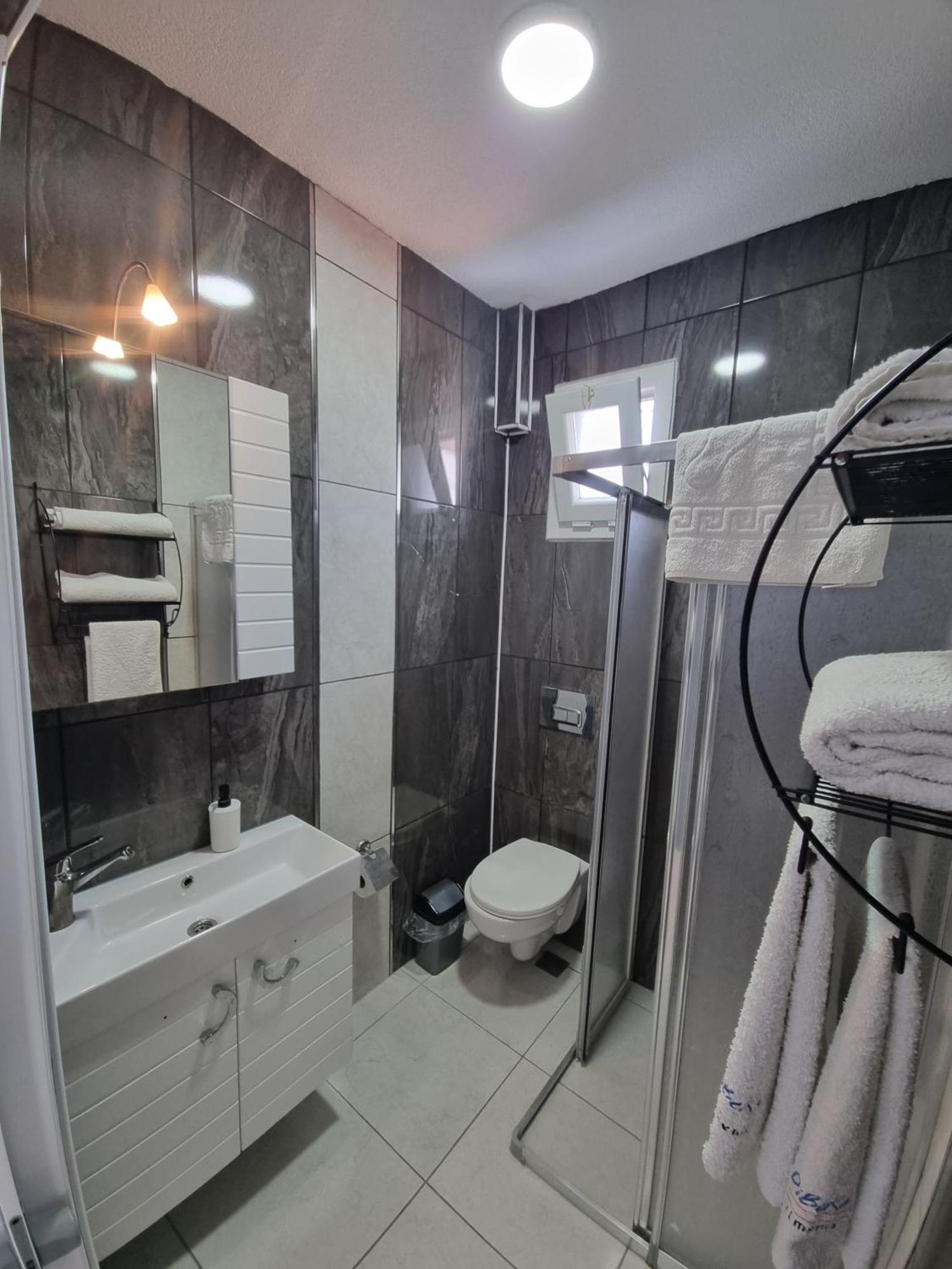 Hotel Kardelen *